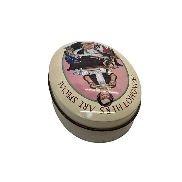 Vintage 1983 Avon Grandmothers Are Special Soap Bar with Tin Container - Picture 12 of 15